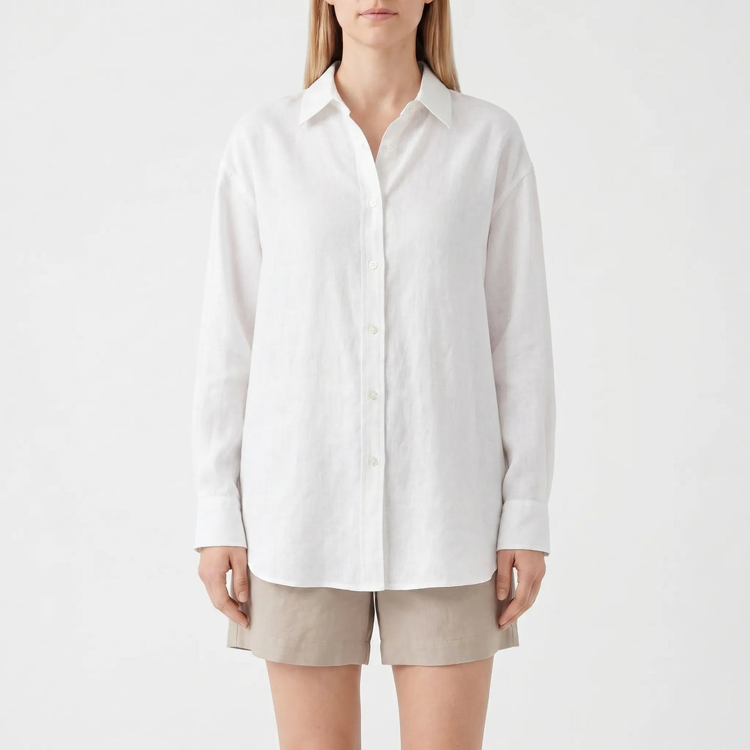 Comfortable loose-fit women's summer blouse, oversized & lightweight, perfect as a versatile long sleeve casual shirt.
