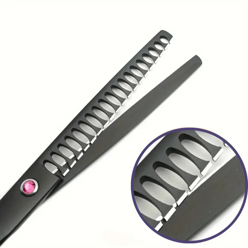Premium pet grooming kit for dogs & cats. Achieve salon-quality results with this complete animal care set.