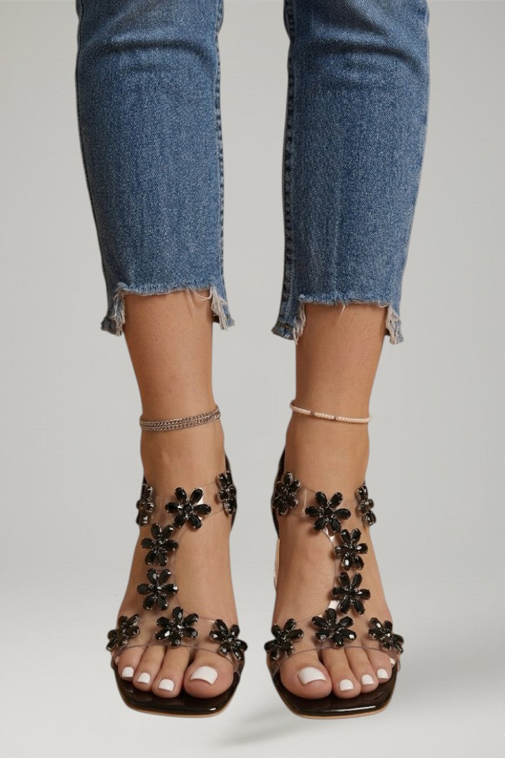 Comfortable women's dress sandals with a stable block heel and cushioned insole, ideal for long wear.