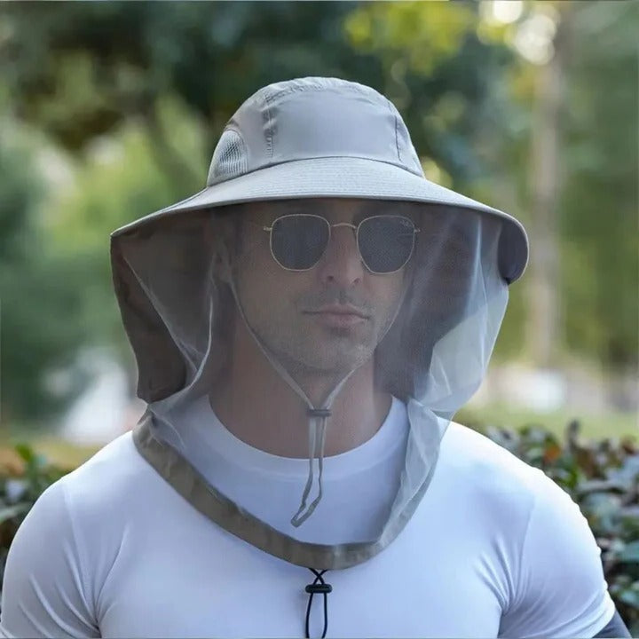 Adjustable unisex safari hat for outdoor adventures. Features wide brim, quick-dry fabric, UV protection & insect shield.