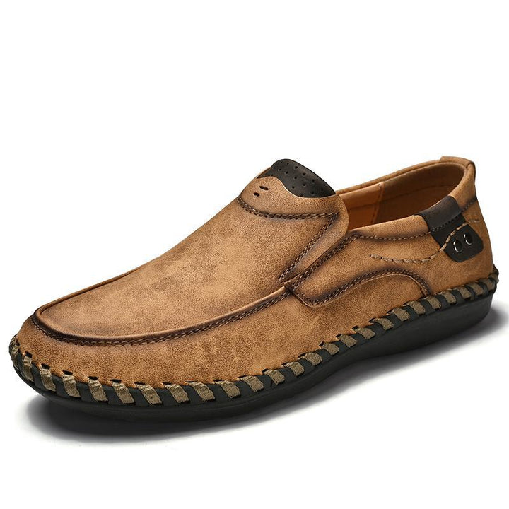 Classic men's black leather business casual shoes, designed for lasting appeal