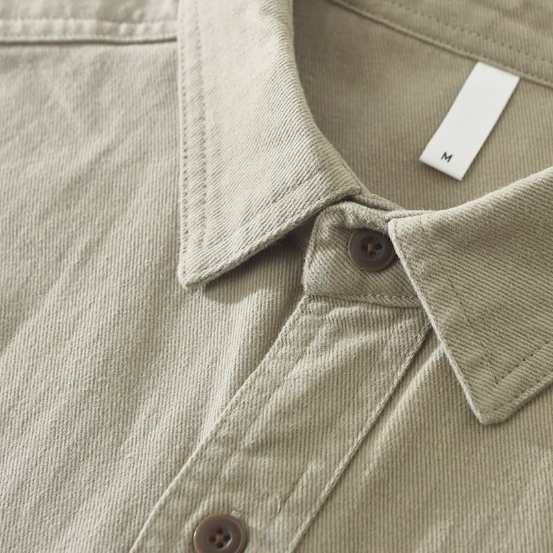 Men's casual overshirt with a relaxed fit. Versatile button-up shirt, great for layering & rugged comfort.