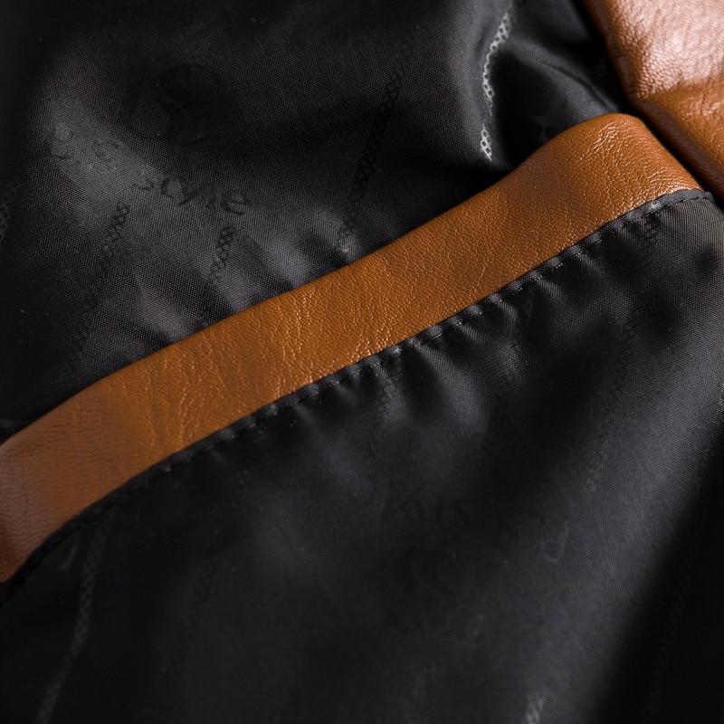 Functional pocket detail on men's modern fit tailored blazer, ideal for stylish men's fashion.