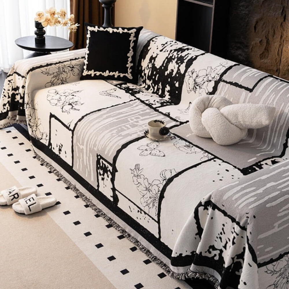 Decorative anti-scratch chenille throw, vintage sofa protector, cozy & durable family-friendly cover.
