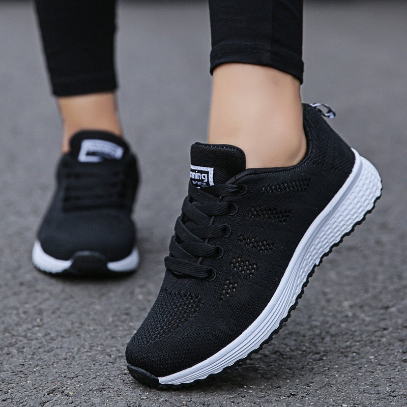 Stylish women's casual sneakers featuring excellent arch support & all-day comfort.