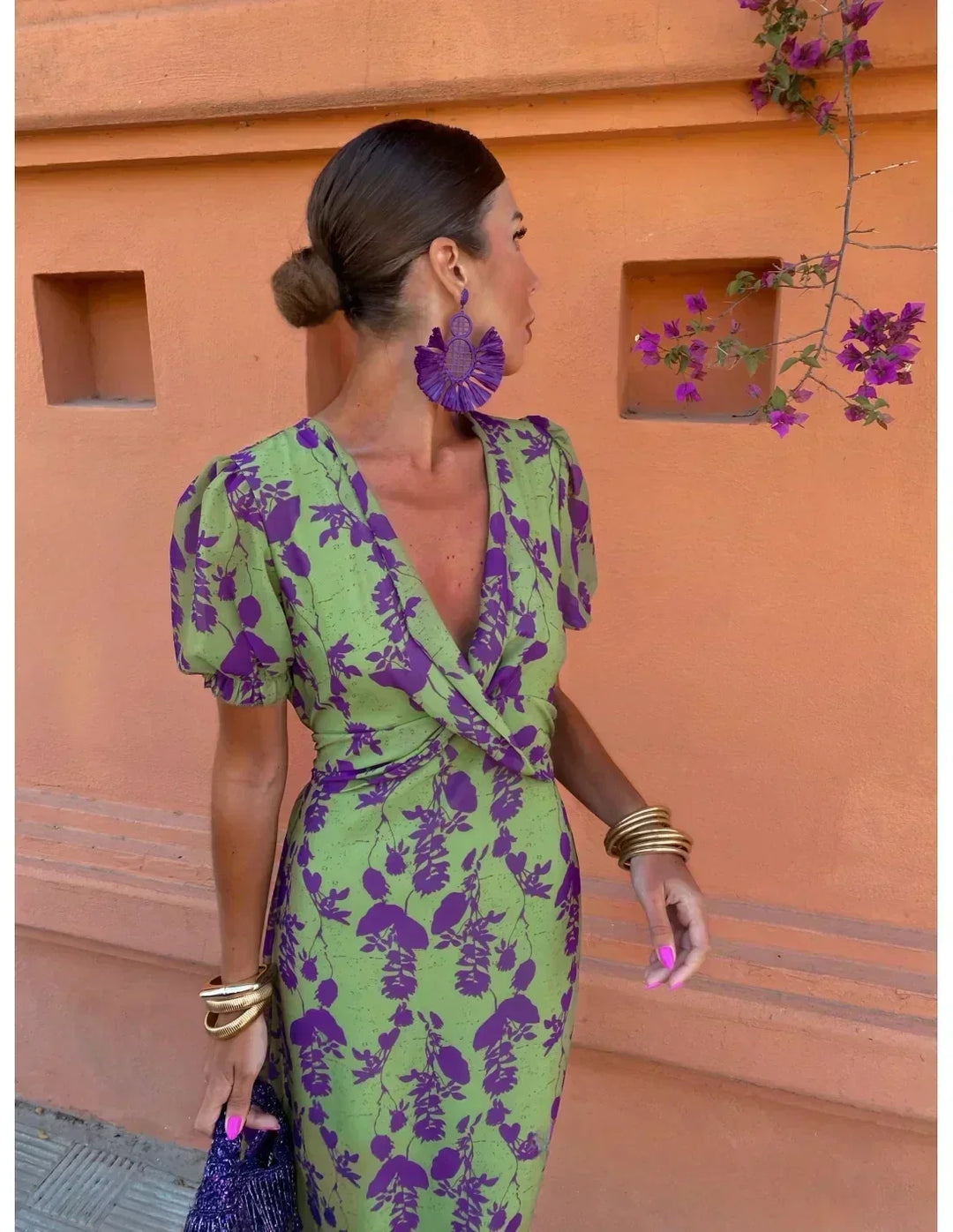 Stylish women's floral print maxi dress with a flattering wrap V-neck, great for casual or elegant events.