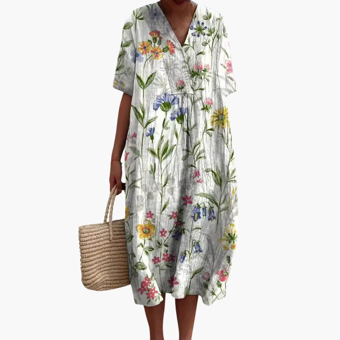Plus size friendly floral V-neck oversized midi dress. Comfortable and fashionable for women.