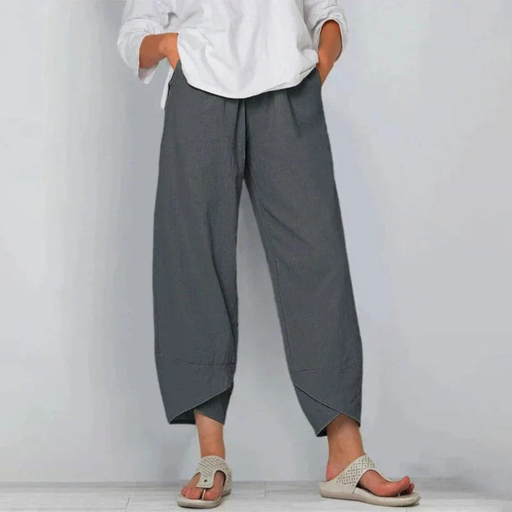 Versatile women's wide-leg pants with a high waist. Perfect casual pull-on style for relaxed, comfortable everyday wear.