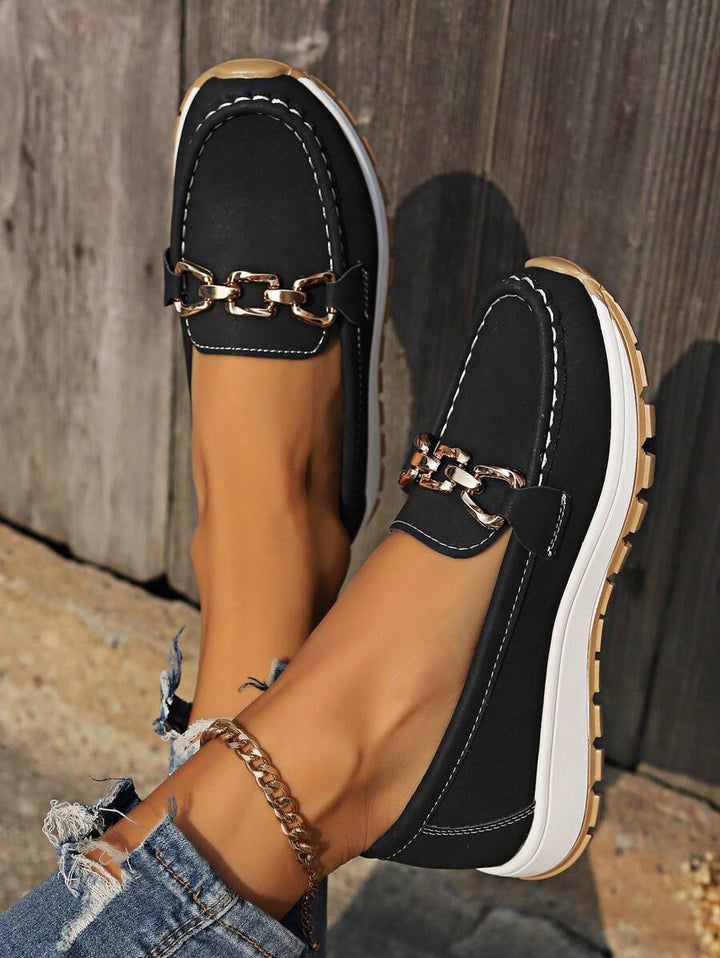 Supportive women's non-slip orthopedic loafers, perfect casual flats for daily comfort.