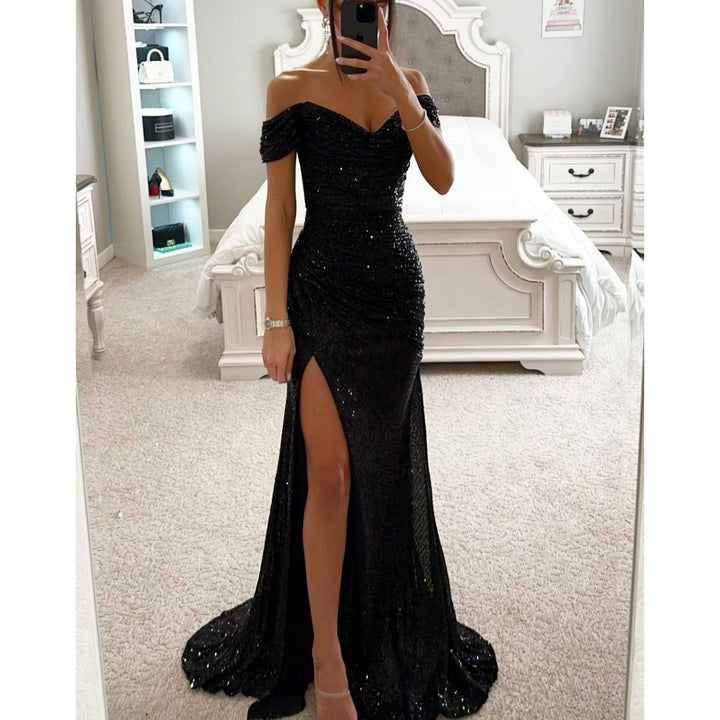 Long off-shoulder sequin maxi dress for women, featuring a glamorous high slit. Ideal for evening parties.