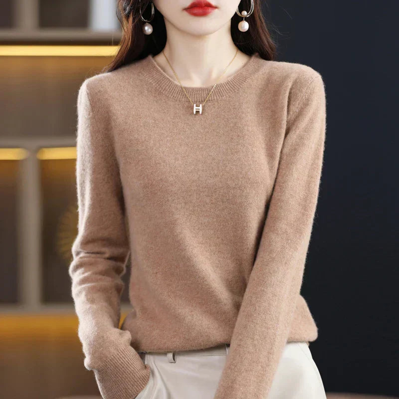 Women's soft crewneck pullover sweater, long sleeve, warm & elegant for everyday.