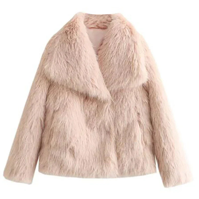 Close-up of the front closure of an elegant women's relaxed fit faux fur jacket, for stylish warmth.