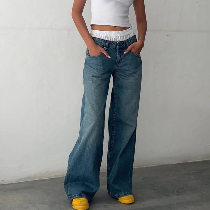 Relaxed fit women's Rivoli wide-leg denim jeans, light wash, perfect for everyday fashion