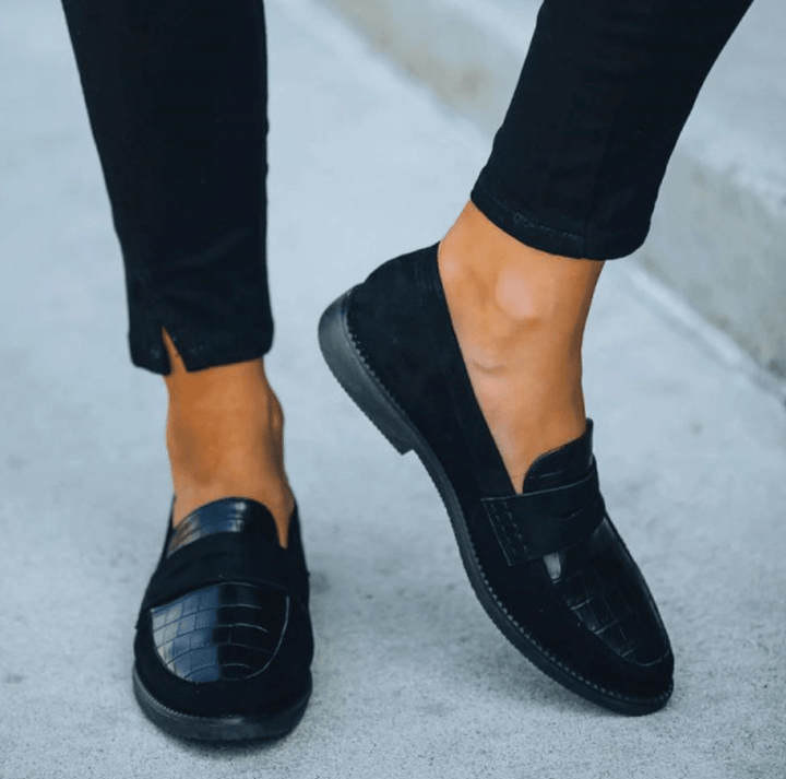 Women's Elegant Croc - Embossed Slip - On Loafers with Flat Sole - Lexians